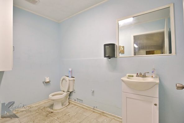 5680 I 20, Abilene, TX 79601